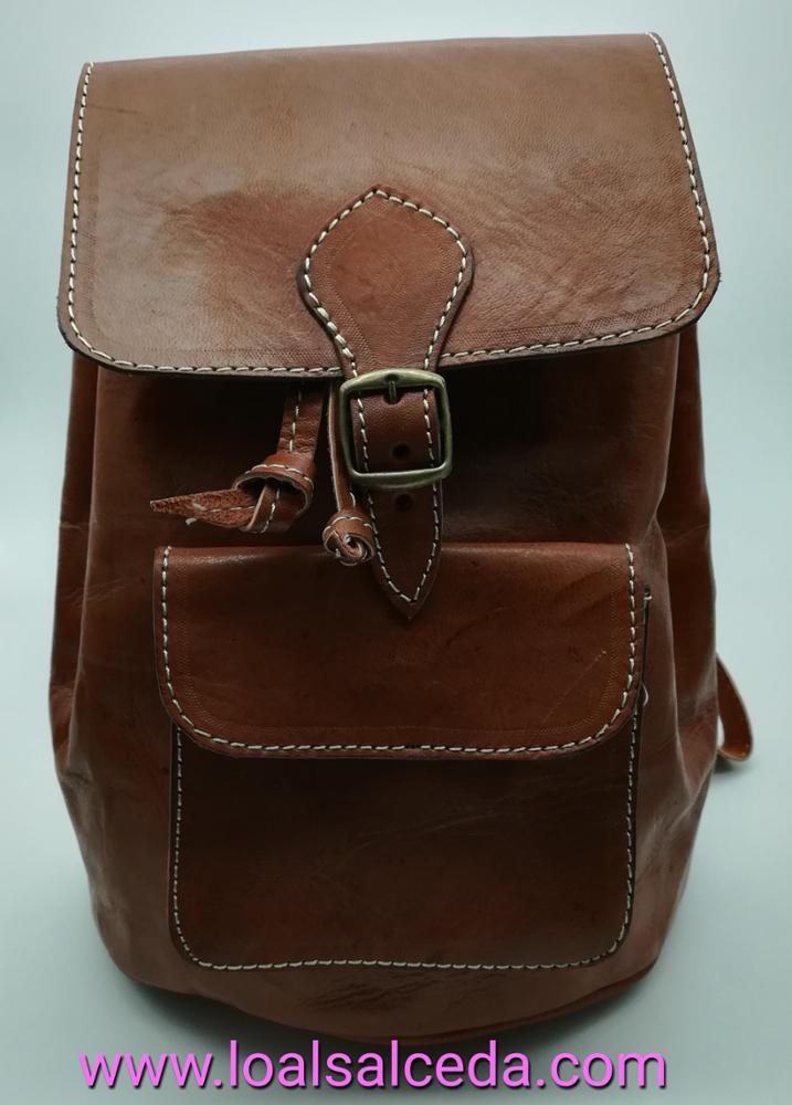 mochila , mochila de cuero, mochila de cuero marron