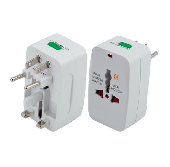 Adaptador enchufe universal